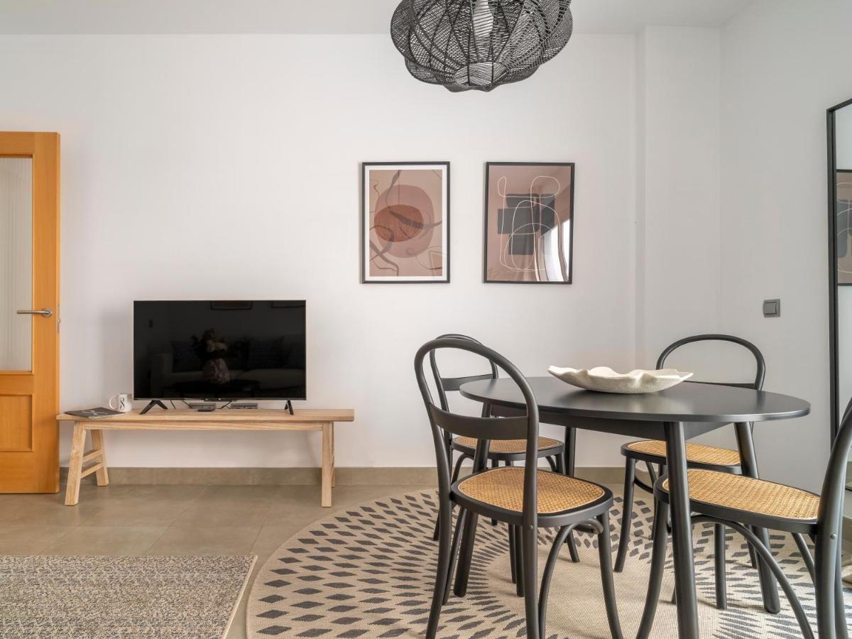 Sanders Uptown - Cute One-Bedroom Apartment Near City Center Малага Экстерьер фото