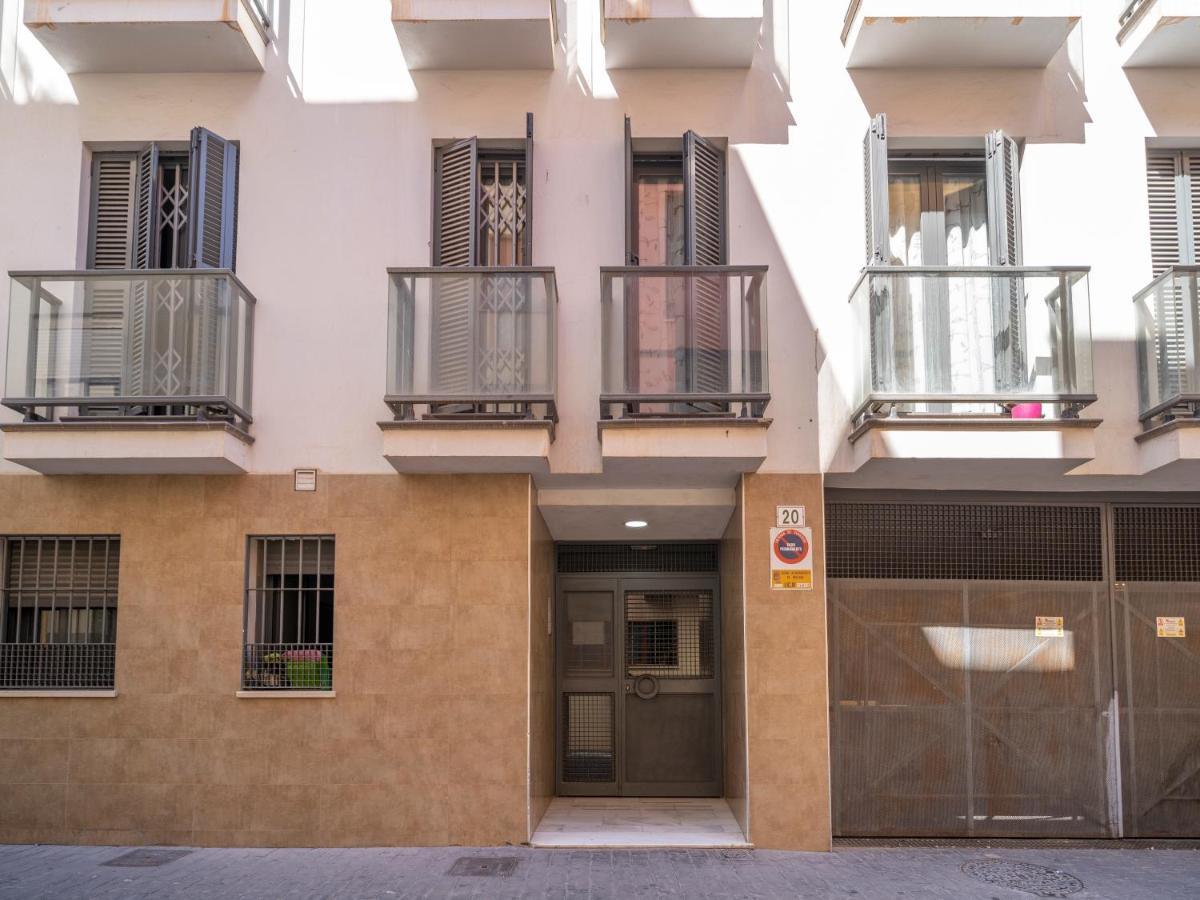 Sanders Uptown - Cute One-Bedroom Apartment Near City Center Малага Экстерьер фото